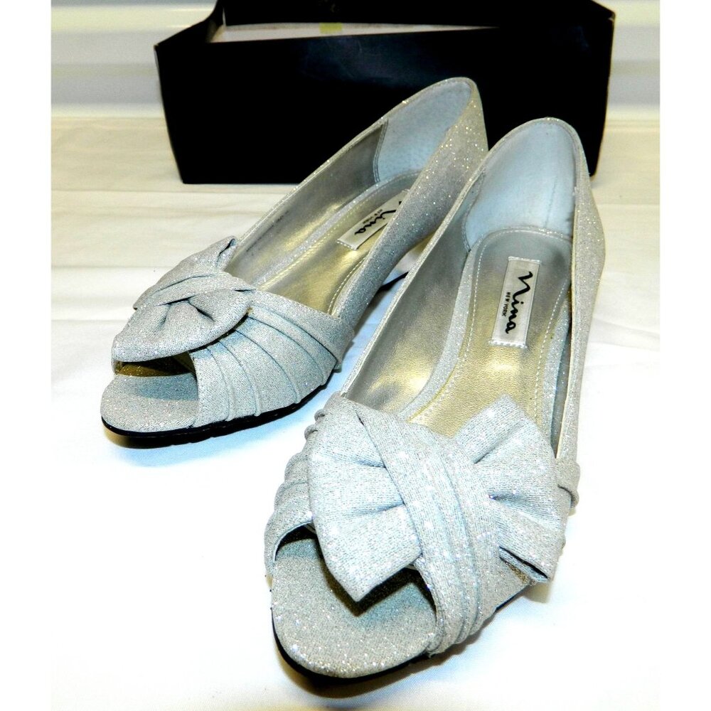 Nina Silver Glitter Peep-Toe Wedge Shoes Size 7M Metallic Gray